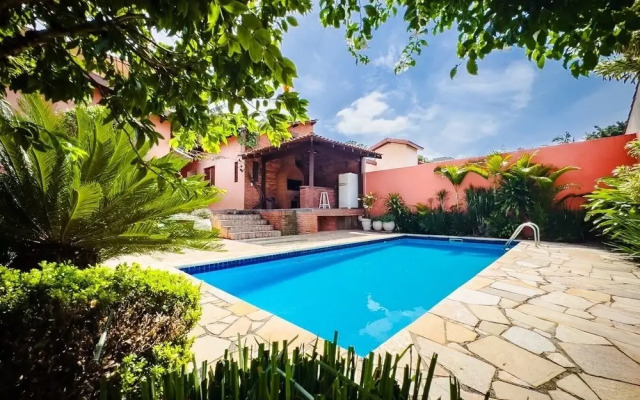 Casa espaçosa na Granja Viana