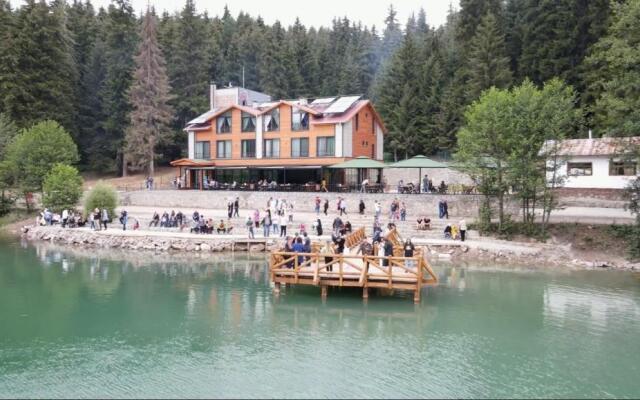 Savsat Karagol Hotel