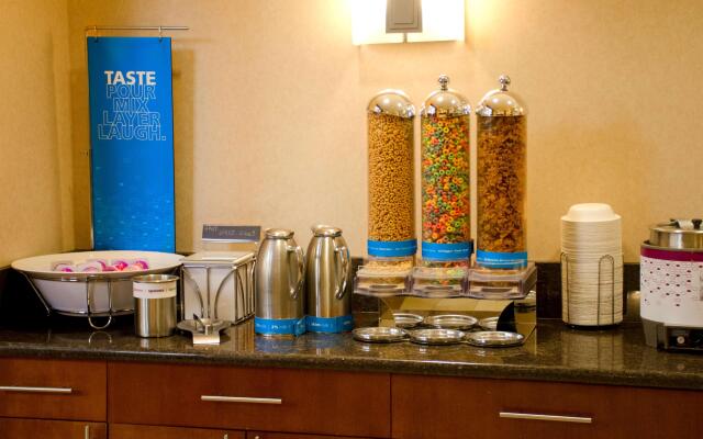 Hampton Inn and Suites College Station