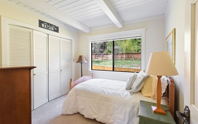 Tahoe Highlands Hideaway