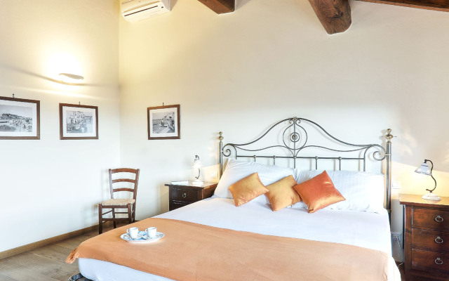 Casanivi 14 2 in Uzzano