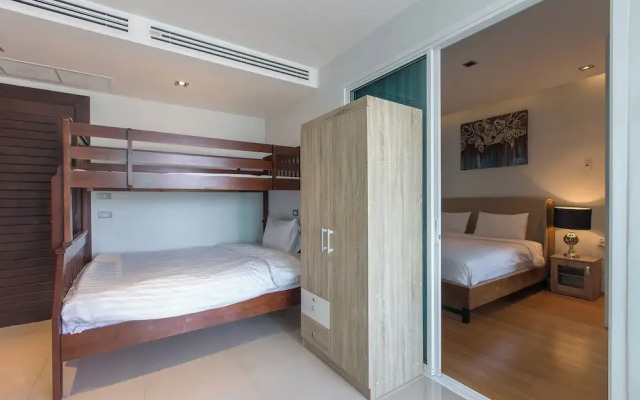 The oh so Sexy Triple Penthouse-rare 3-5br 188m2