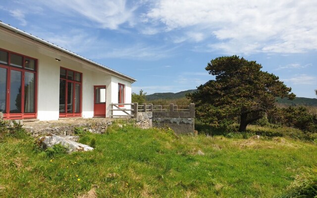 Salmon Cottage