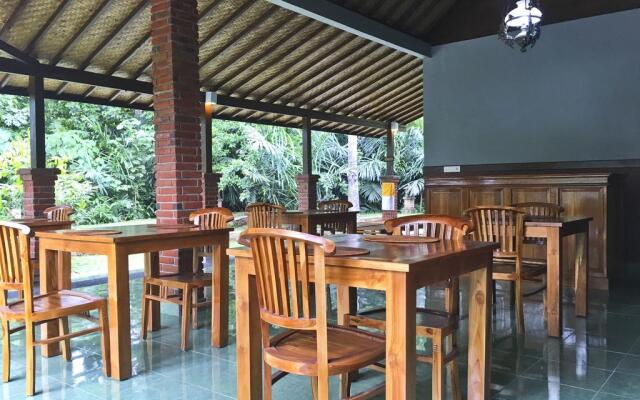 Wana Ukir Ubud