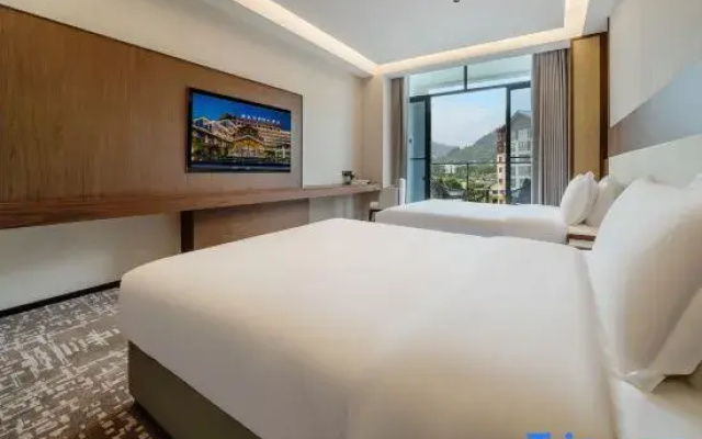 Tang Jia He Internationl Grand Hotel