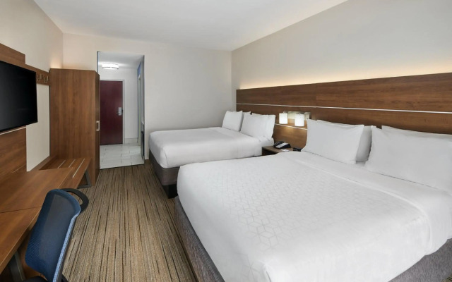 Holiday Inn Express Pensacola West - Navy Base by IHG