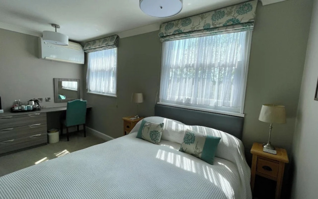 Yorke Lodge Bed & Breakfast