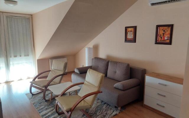 Cserke Napfény Apartman
