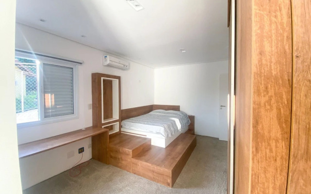 Mansão na Granja Viana