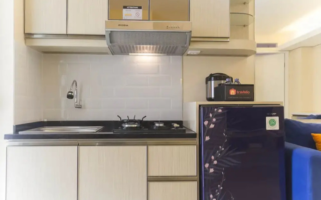 Nice and Comfy 2BR Bassura City Apartment near Mall