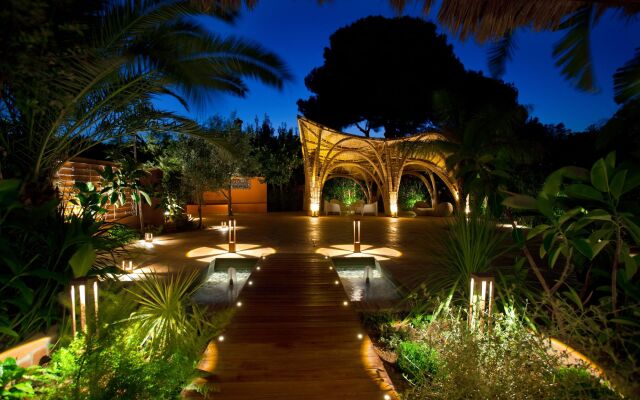 Hotel Les Rotes