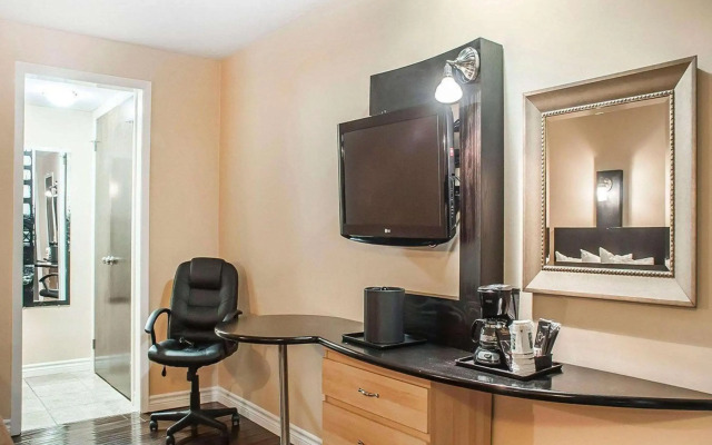 Quality Hotel Fallsview Cascade
