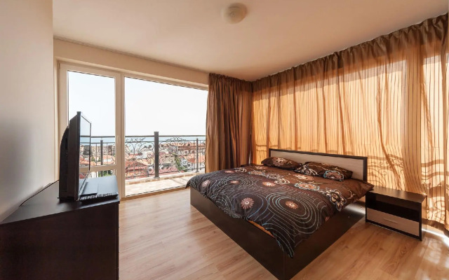 Roel Residence Apartments