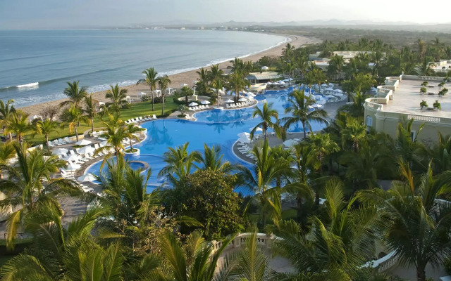 Pueblo Bonito Emerald Bay Resort & Spa - All Inclusive