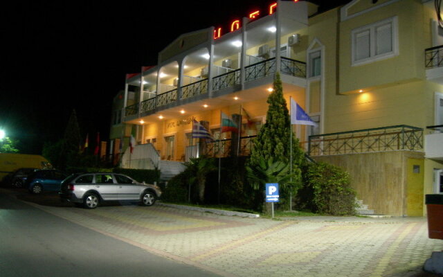 Hotel Alexandros