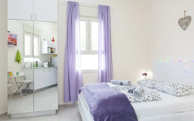 HaSharon, 29