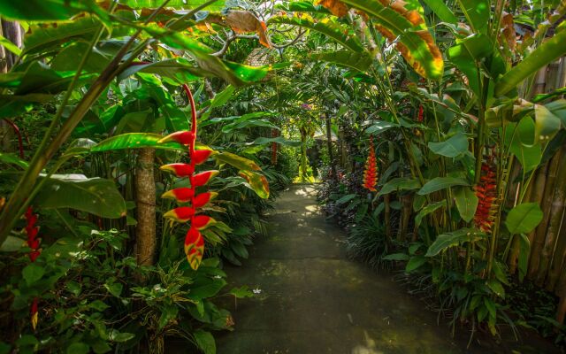D'Bale Ananda Ubud Villa