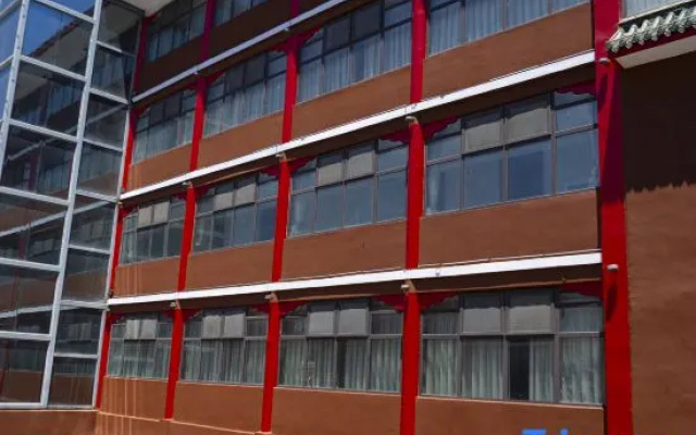 Huaxia Hotel – Exterior – Handan