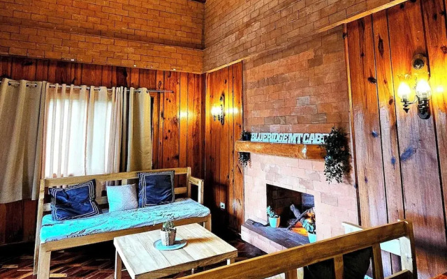 Room-attic Room 3B Transient Baguio Wifi