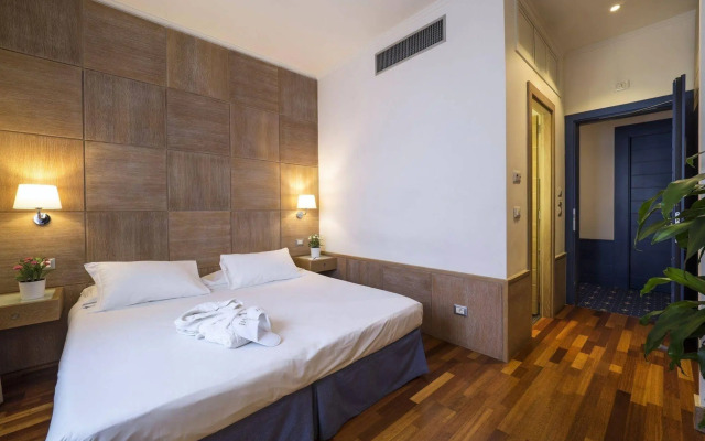 IH Hotels Firenze Business