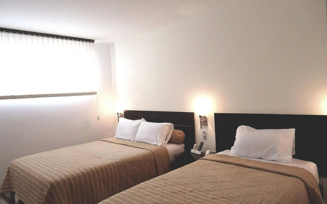 Hotel Granada Inn