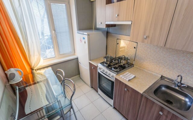 Апартаменты, Волков переулок