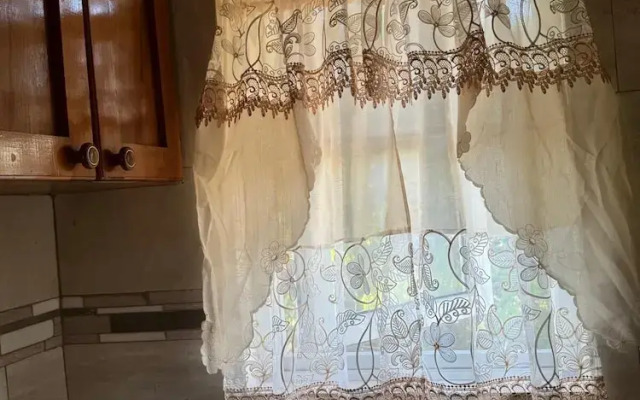 Queen Anne's Apartments