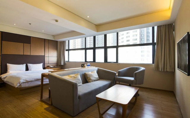 Quanfuji Hotel (Yulin High-tech Wanda Plaza)