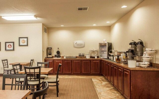 Best Western Coffeyville Central Business District Inn and Suites