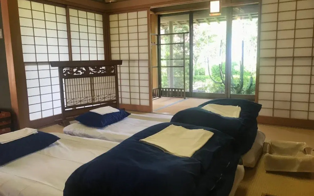 Hh3 Private House