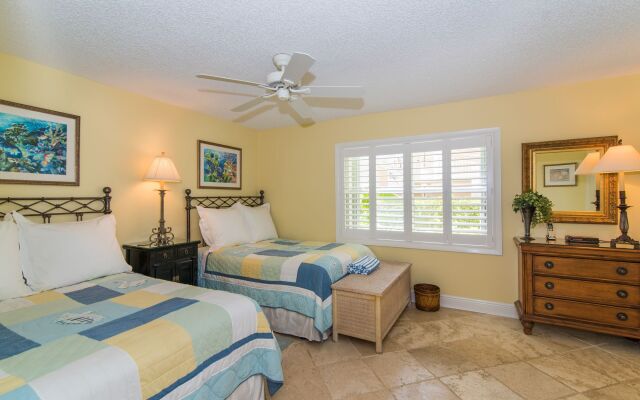 Aqua Bay Club Condos