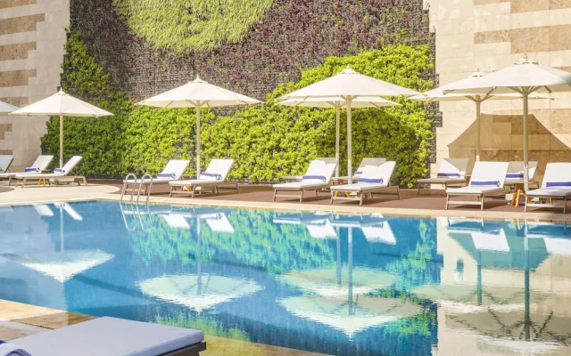 Hilton Cairo Nile Maadi