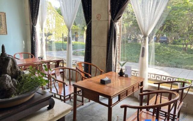 Cuiyuan City Hotel