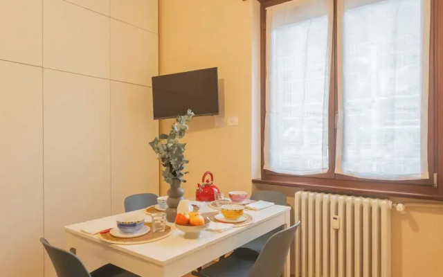Simar Apartments nearby Como S.G. Train Station