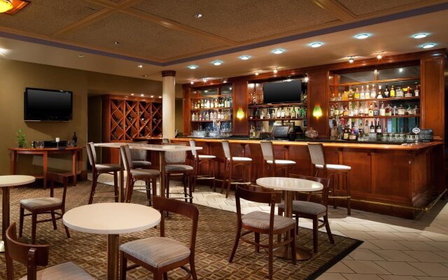 Four Points by Sheraton Bakersfield