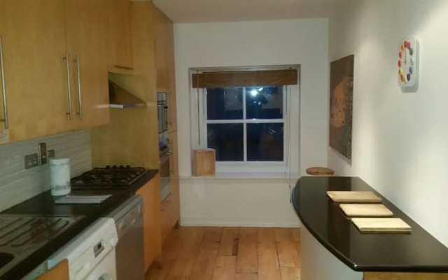 MetroStays - Stephen's Green 7-3