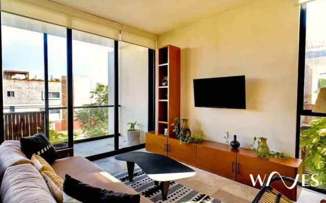 2 Br. Prime Location Amazing Rooftop Pool