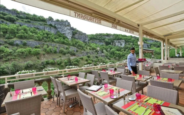 Le Terminus Des Pèlerins