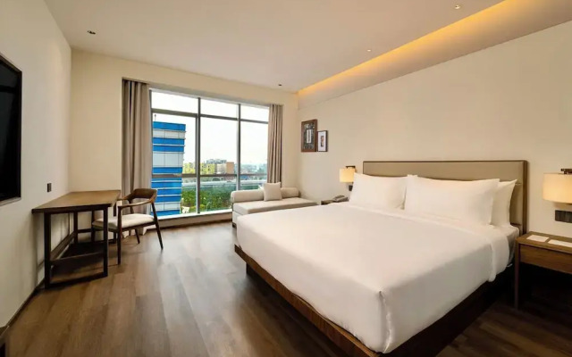 Model J Hotel Jakarta Soekarno Hatta Airport