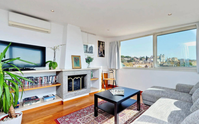 Spanish Steps Area - My Extra Home