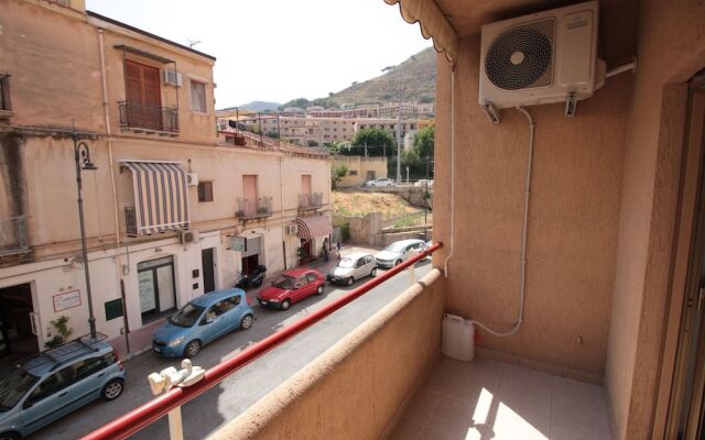 Casa Lia Con Balcone By Wonderful Italy