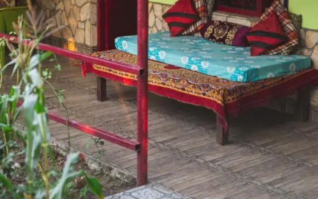 Jungal House