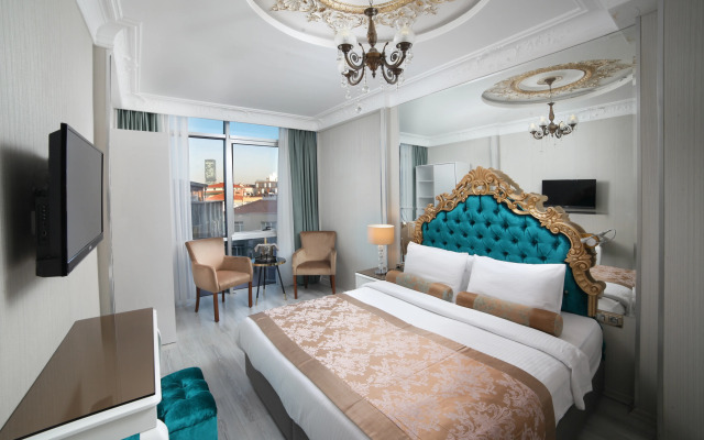 White Monarch Hotel