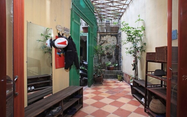 Hanoi Luxury Antique