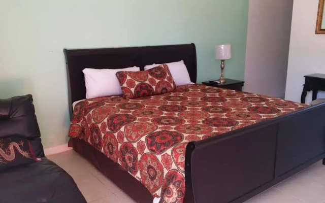 Royal Budget Inn