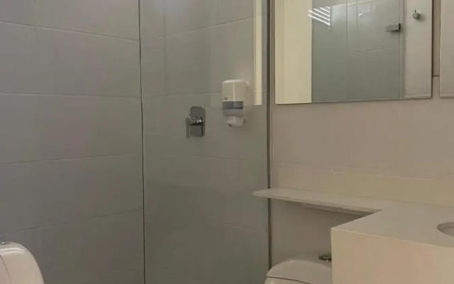 Hotel las Olas Yumbo