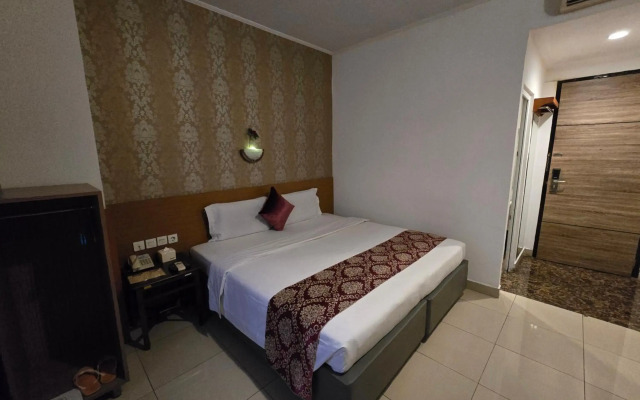 Marilyn Hotel Serpong