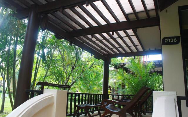 Mukdara Beach Villa & Spa Resort