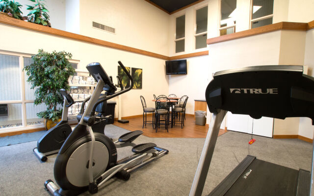 Greenstay Hotel & Suites