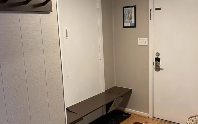 The Glen 60 3 Bedroom Condo by RedAwning